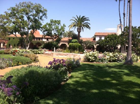 燕子教堂-San Juan Capistrano必去景点