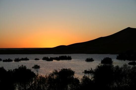 梅祖卡沙漠-梅如卡必去景点