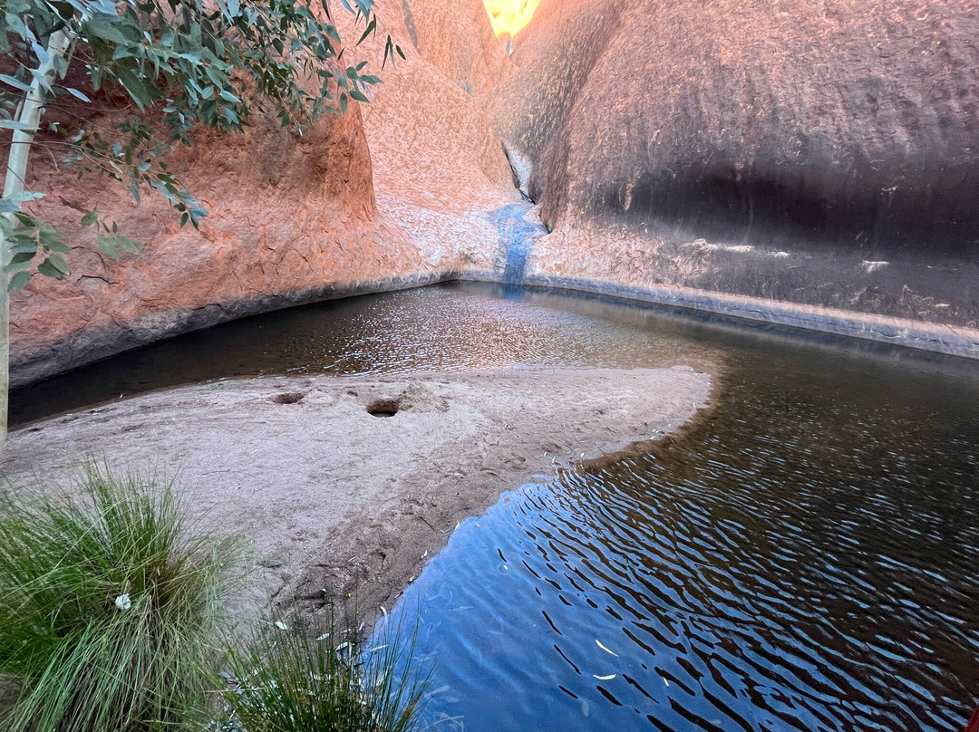 Mutitjulu Waterhole-乌鲁鲁-卡塔丘塔国家公园必去景点