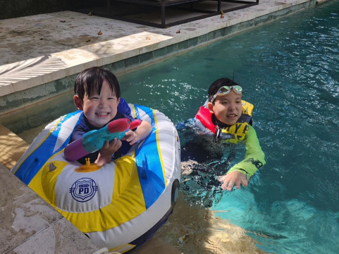 巴厘岛水別墅精品度假村主图