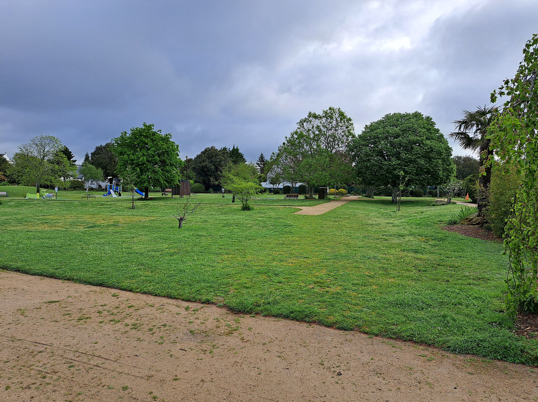 Parc Césarine-卡纳克必去景点