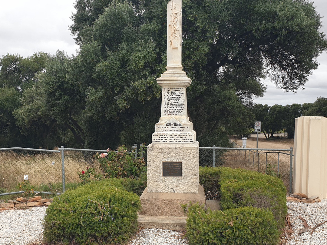 Palmer War Memorial景点图片
