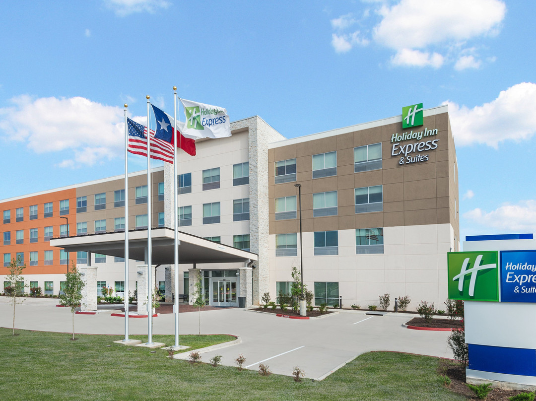 Holiday Inn Express & Suites Bryan - College Station by IHG