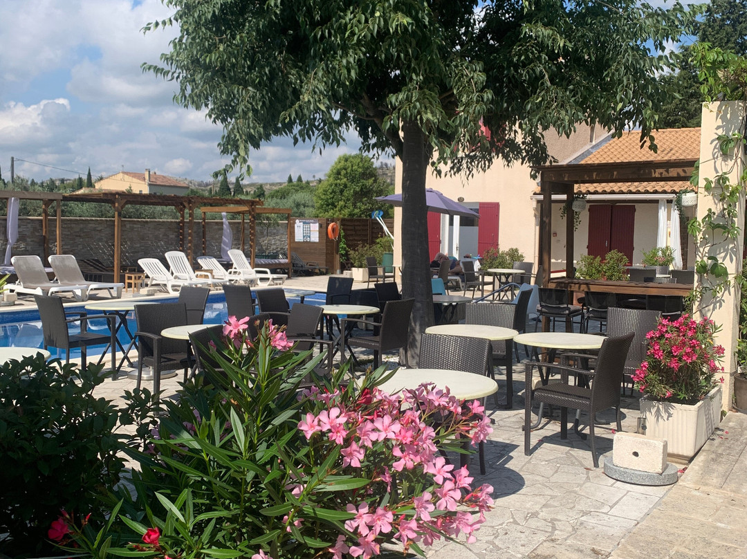 Le Mas des Amandiers主图