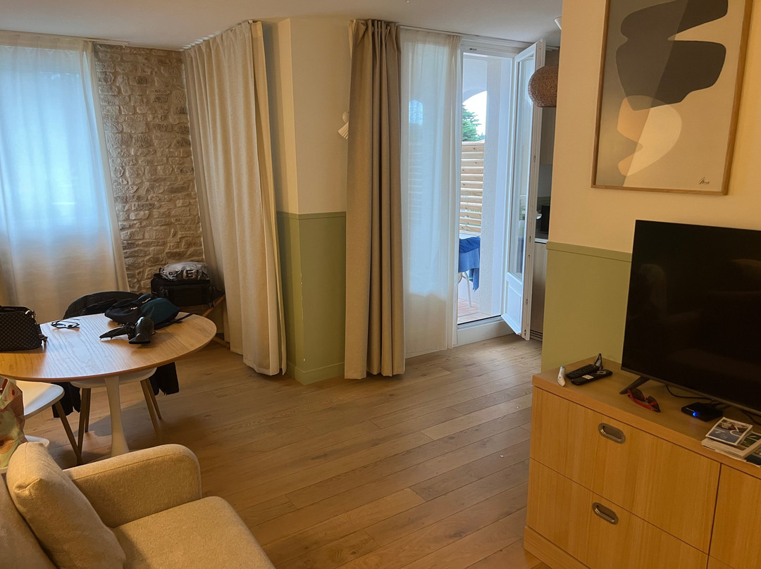 Hôtel Les Grenettes主图