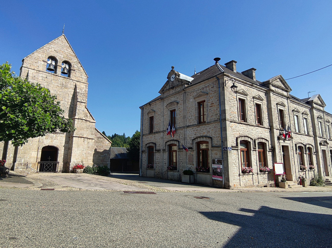 Église Saint Pardoux de Bugeat景点图片