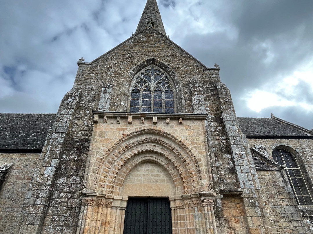 Basilique Notre-Dame de Joie-蓬蒂维必去景点