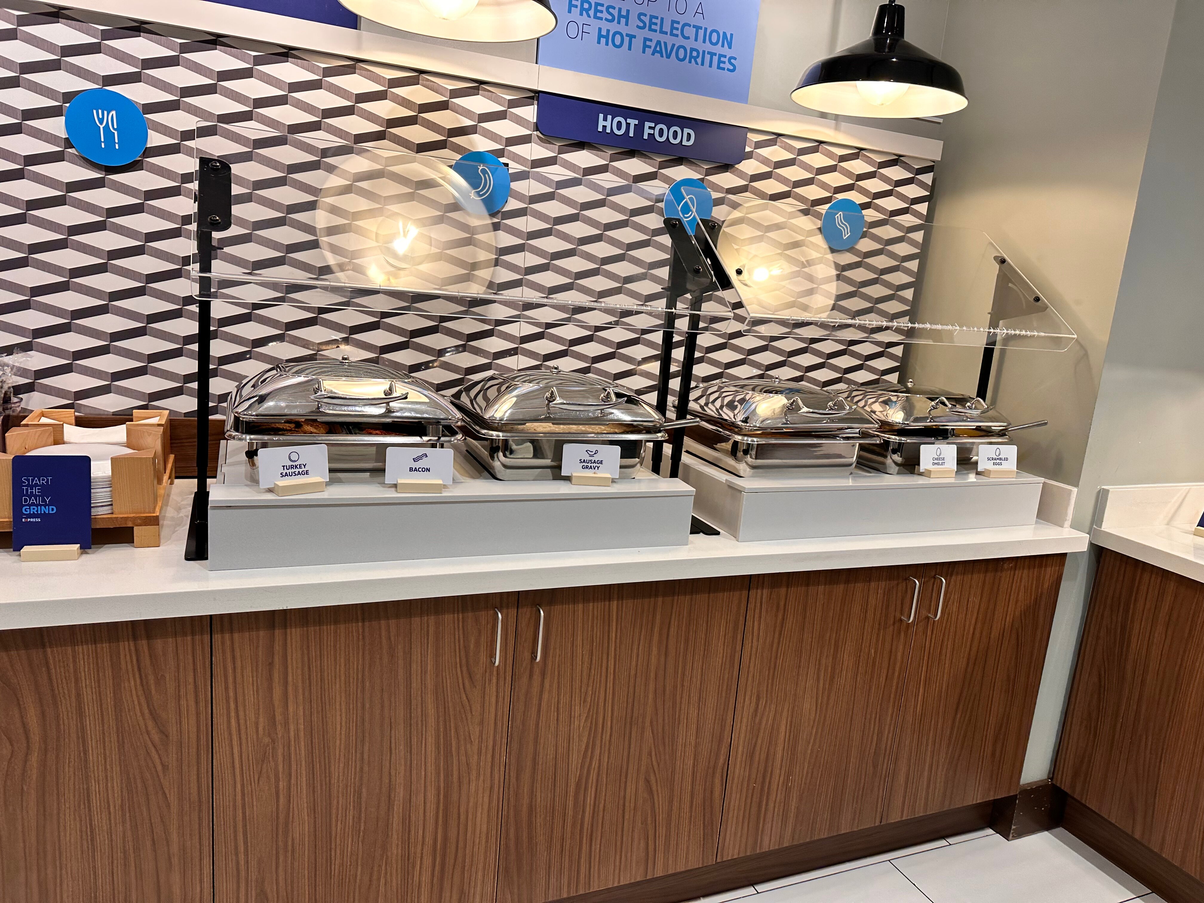 Holiday Inn Express & Suites Charlotte - Ballantyne By IHG-官方