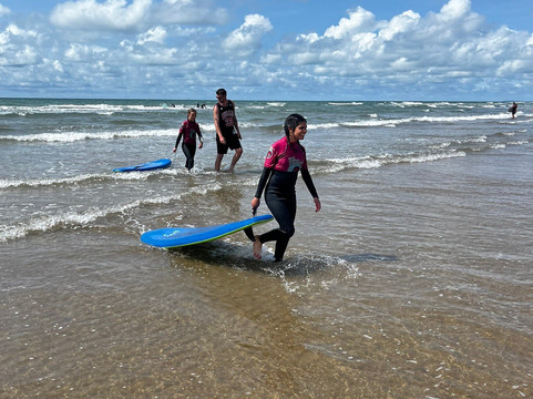Bude Surfing Experience-布德必去景点