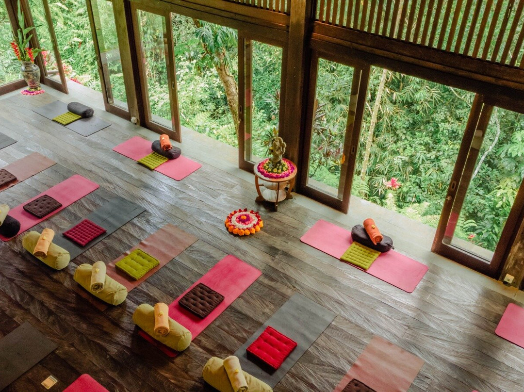 巴格斯加提健康修养酒店主图