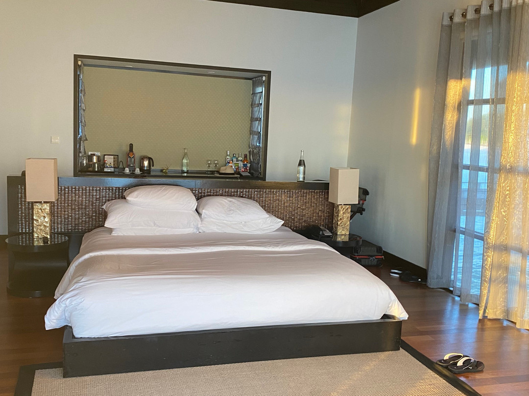 维拉沙鲁岛马尔代夫拉古娜海滩酒店主图