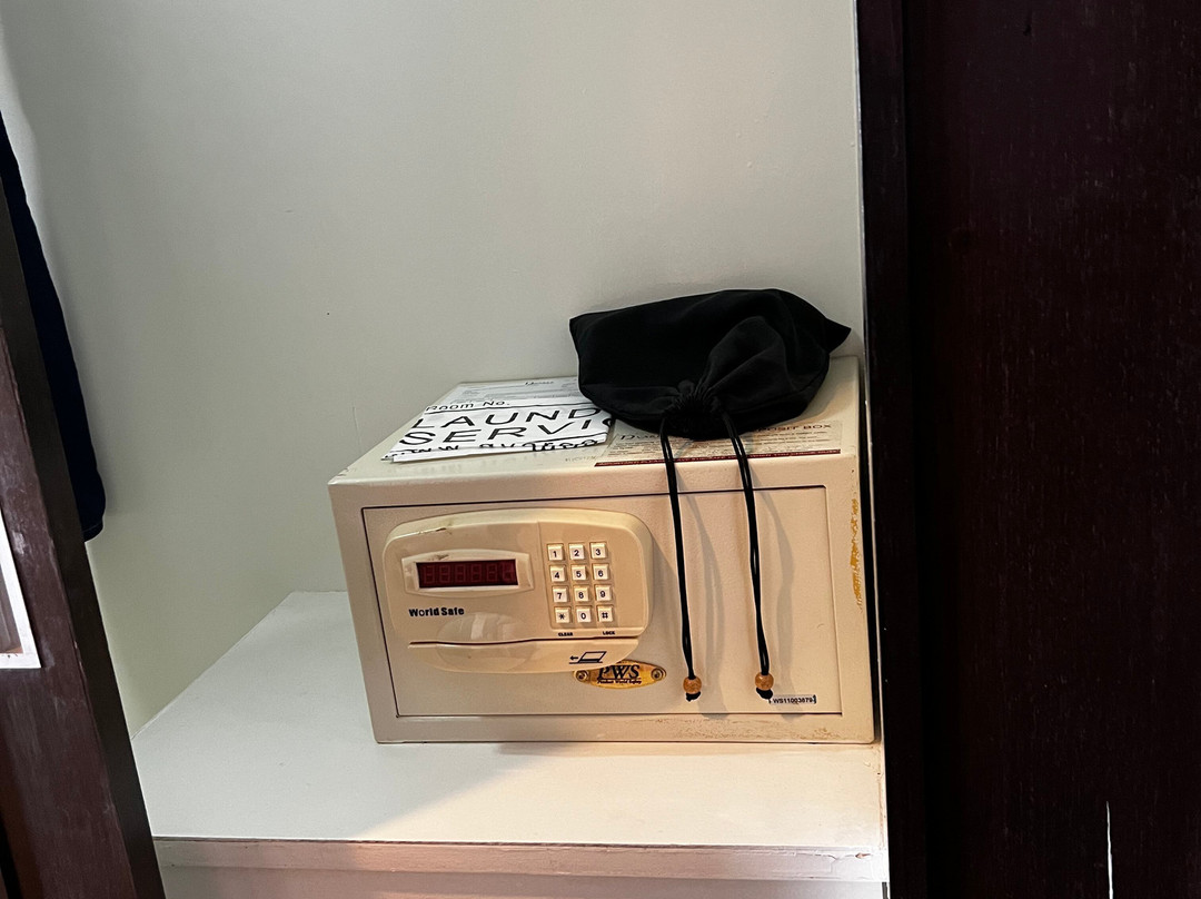 富拉玛乔木提恩海滩酒店主图