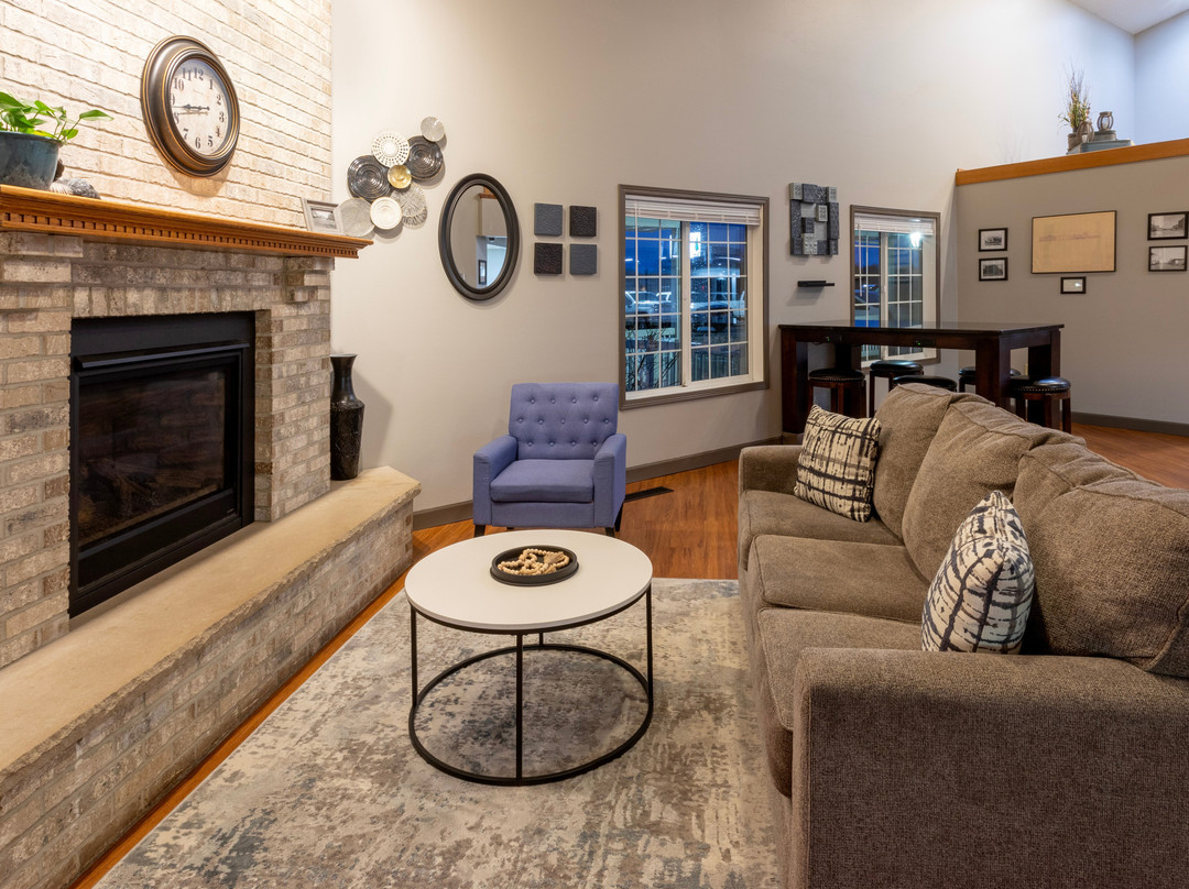 Paynesville Inn And Suites主图