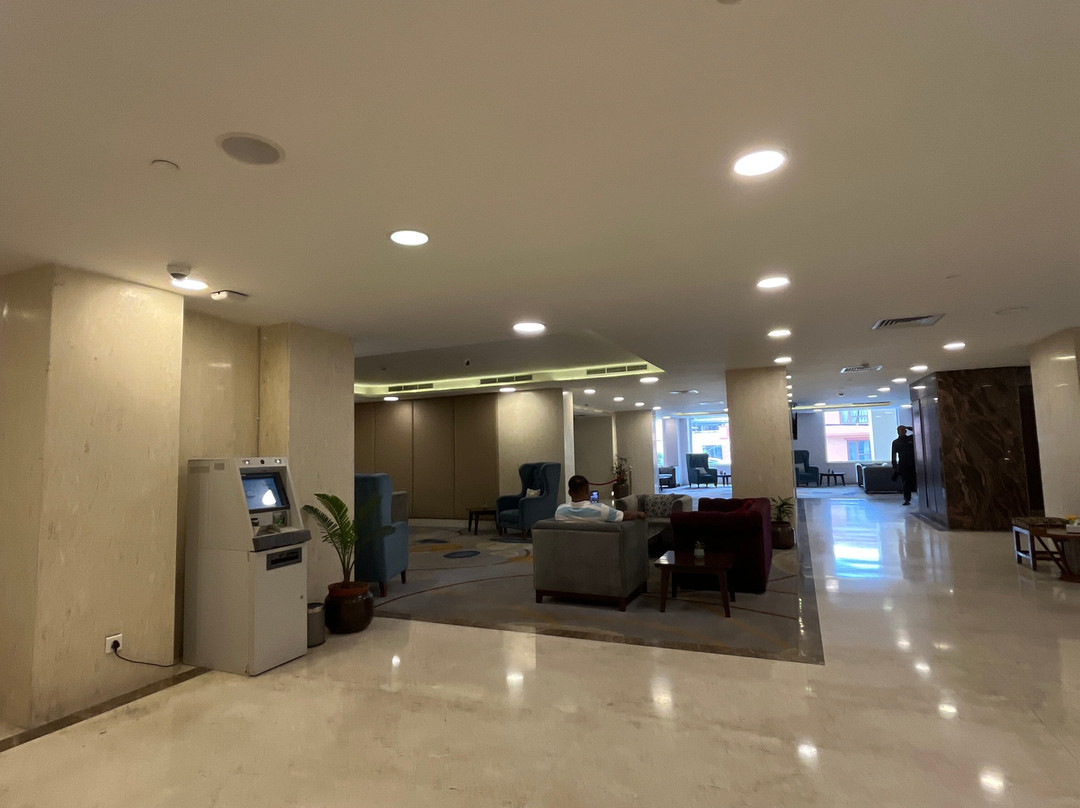 Hotel Crowne Imperial主图