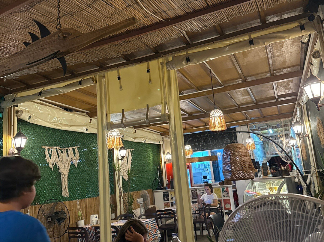 Azizem Restaurant