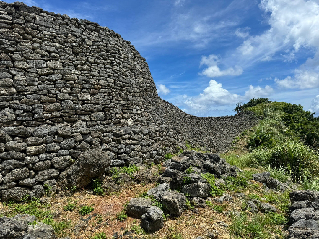 Gushikawa Castle Ruins-糸满市必去景点