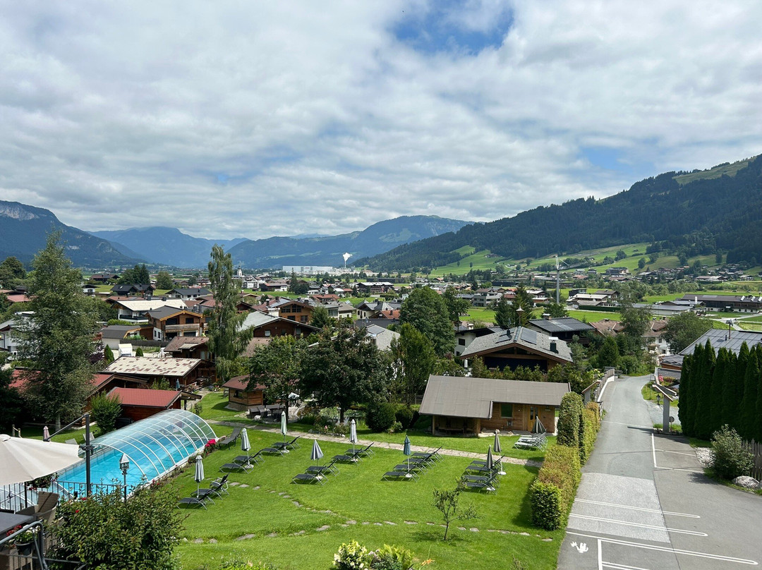 Gartenhotel Rosenhof主图