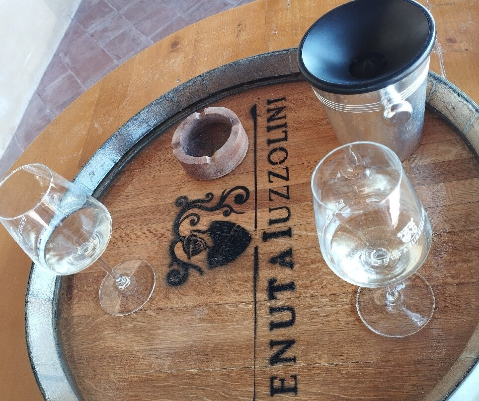 Tenuta Iuzzolini-Ciro Marina必去景点