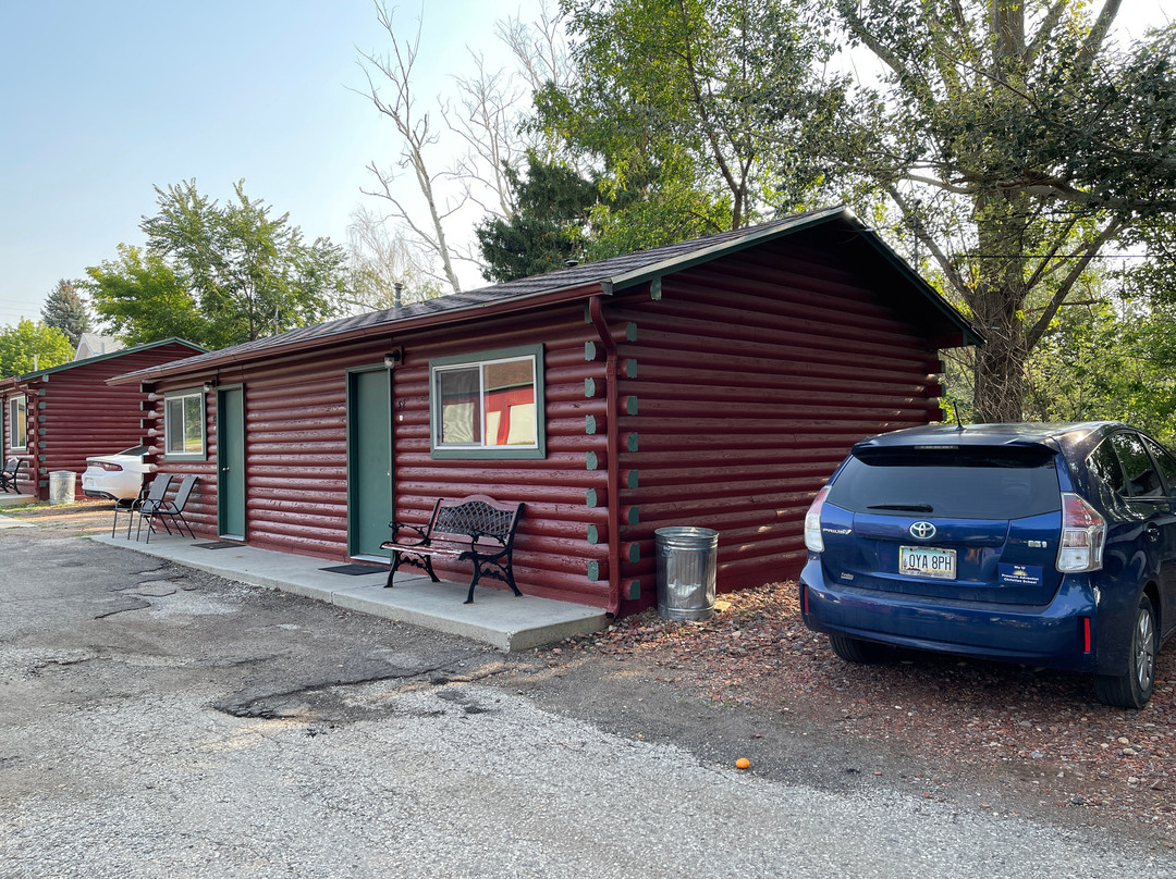 Z酒吧汽车旅馆主图