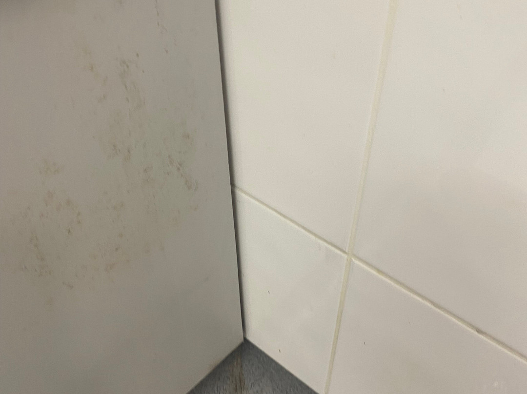 Days Inn Bradford M62主图
