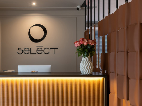 Select Hotel