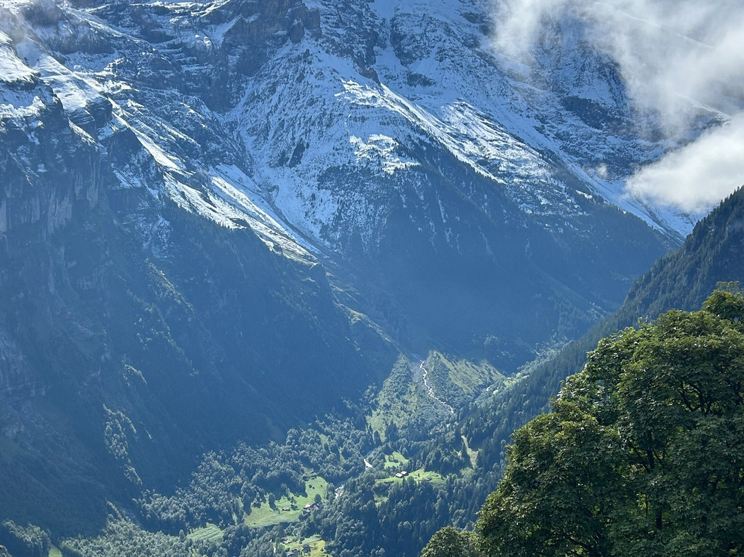 Gimmelwald Hiking Trail景点图片