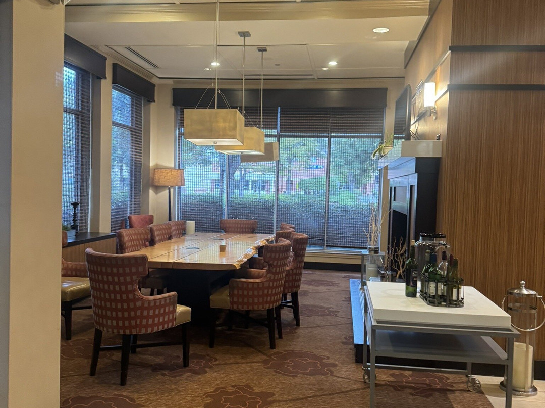 Hilton Garden Inn Atlanta North/Alpharetta主图