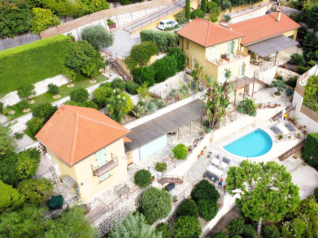 Castillon酒店住宿-Villa Les Mimosas Guest house B&B