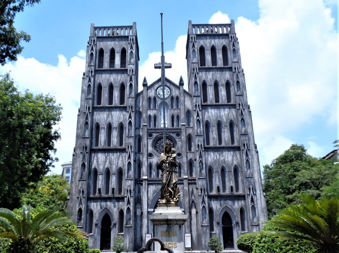 Statue of Virgin Mary