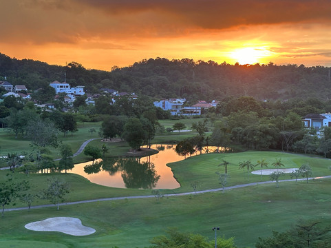 Sukajadi Golf Course-巴淡岛必去景点