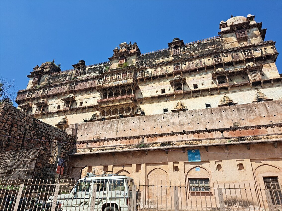 Bir Singh Palace景点图片