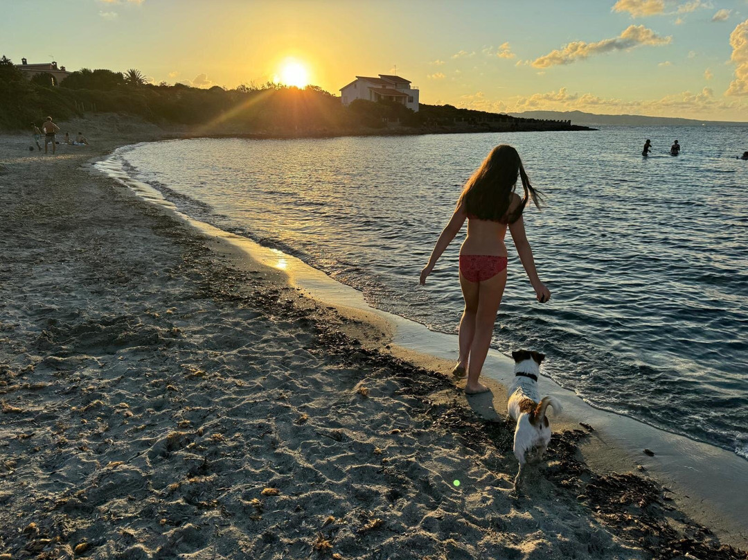 Sotto Torre Beach-Calasetta必去景点