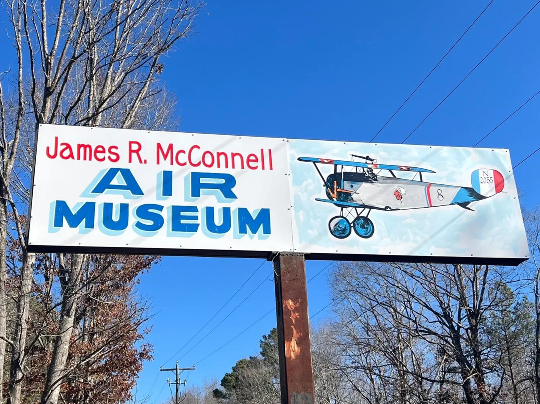 James Rogers McConnell AIR MUSEUM景点图片