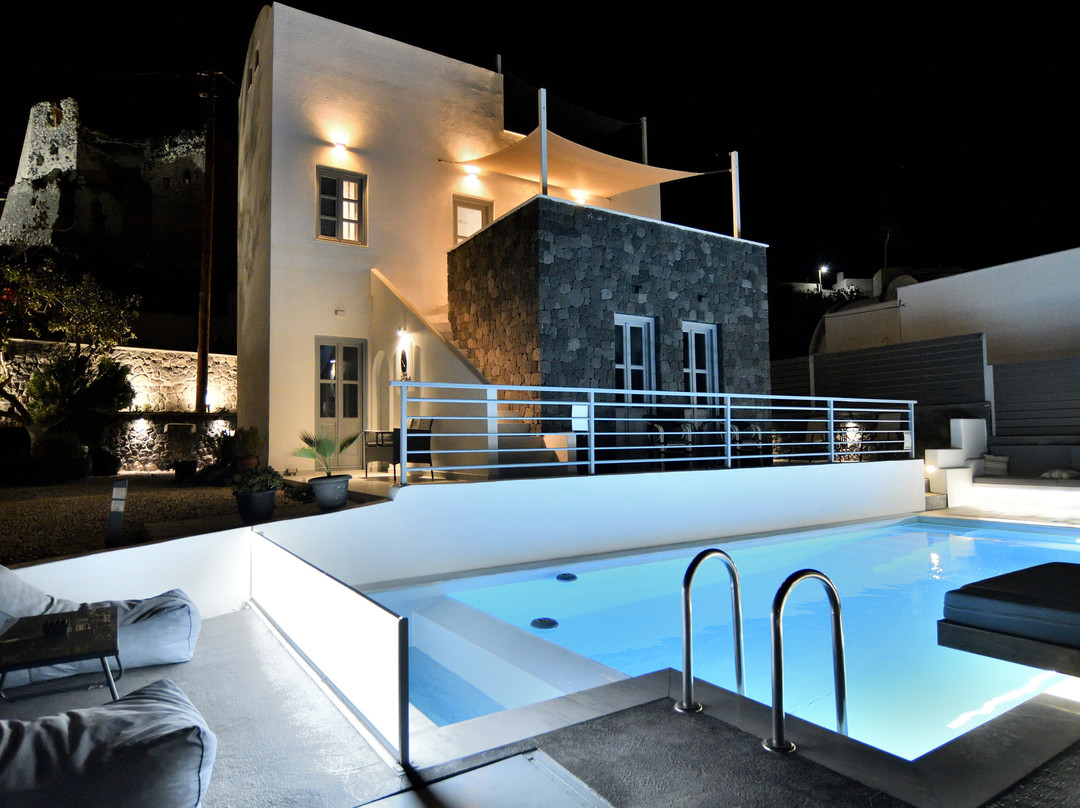 BlackStone Luxury Suites主图