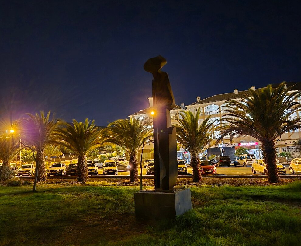 Parque Del Charco Sculpture-洛斯克里斯蒂亚诺斯必去景点