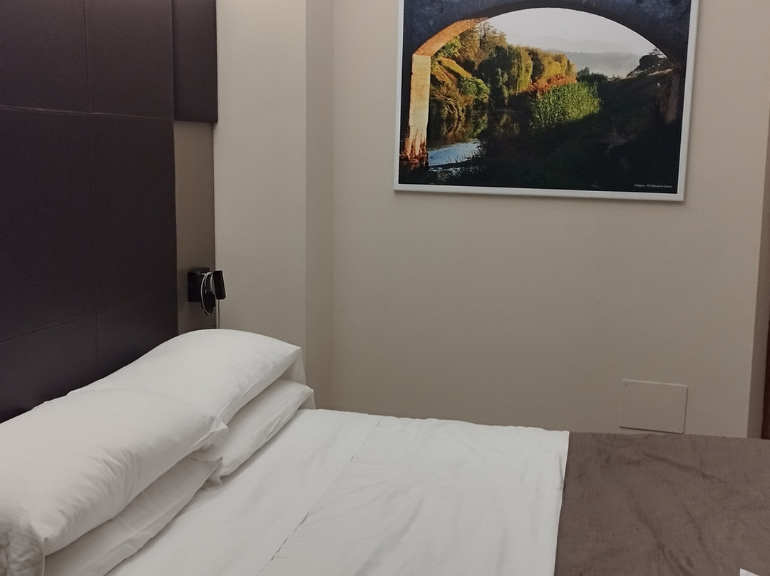 弗里尼奥假日快捷酒店主图