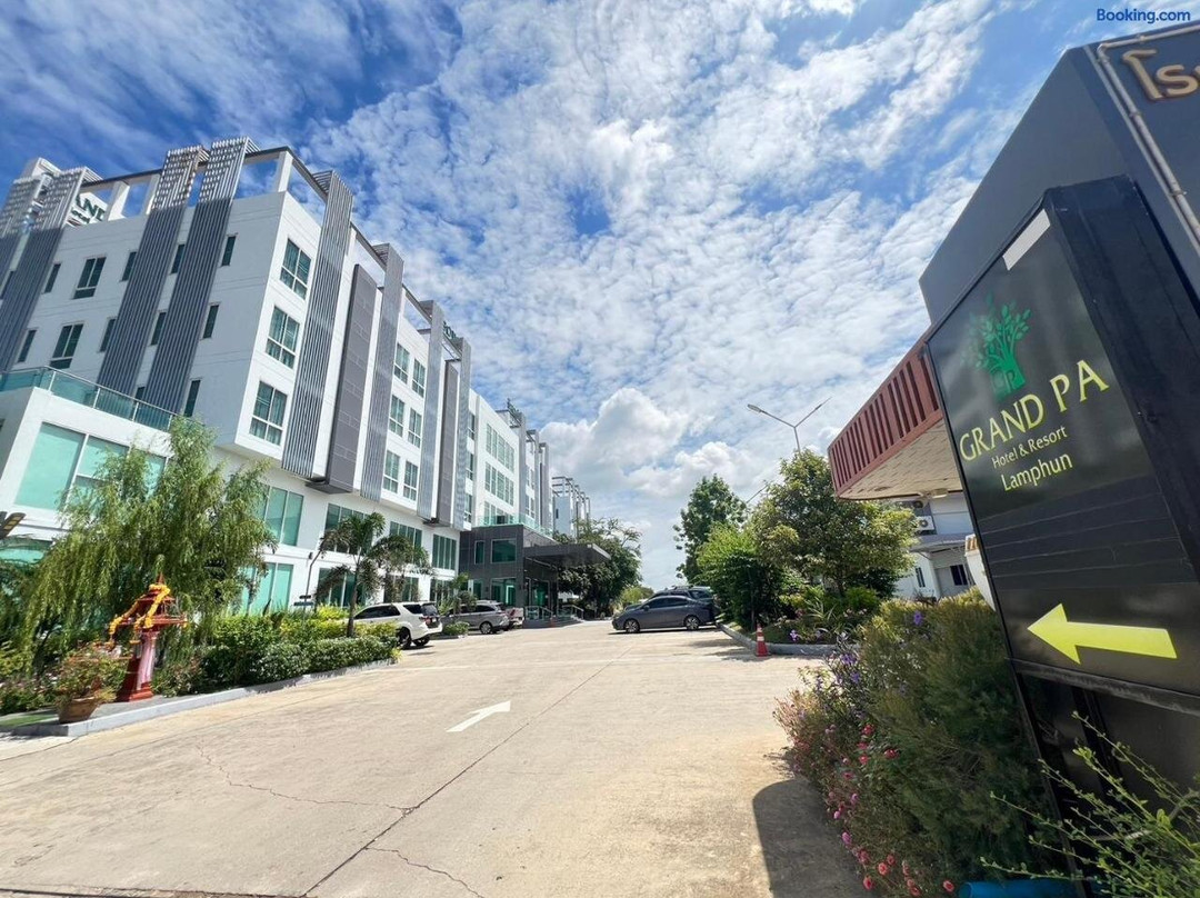 Grand Pa Hotel & Resort Lamphun Chiang Mai