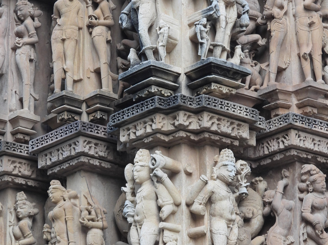 Adinath Temple景点图片