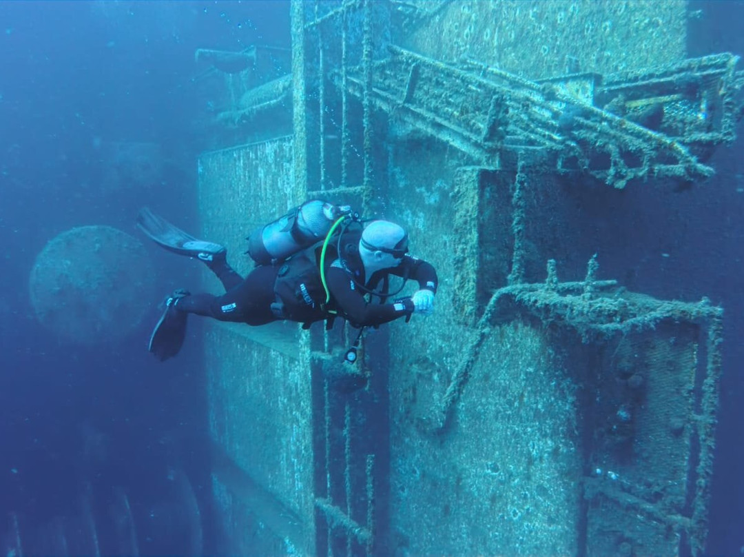 drive & dive with mario-拉纳加必去景点