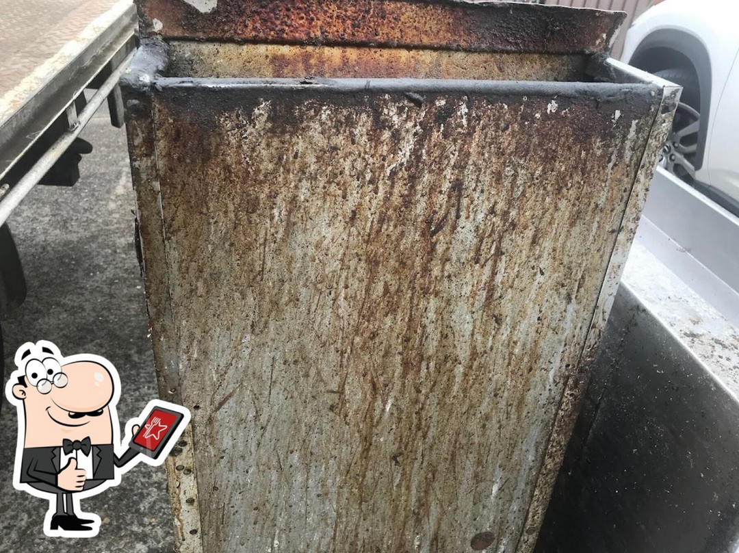 The Bridge Seafoods at Tom Ugly's