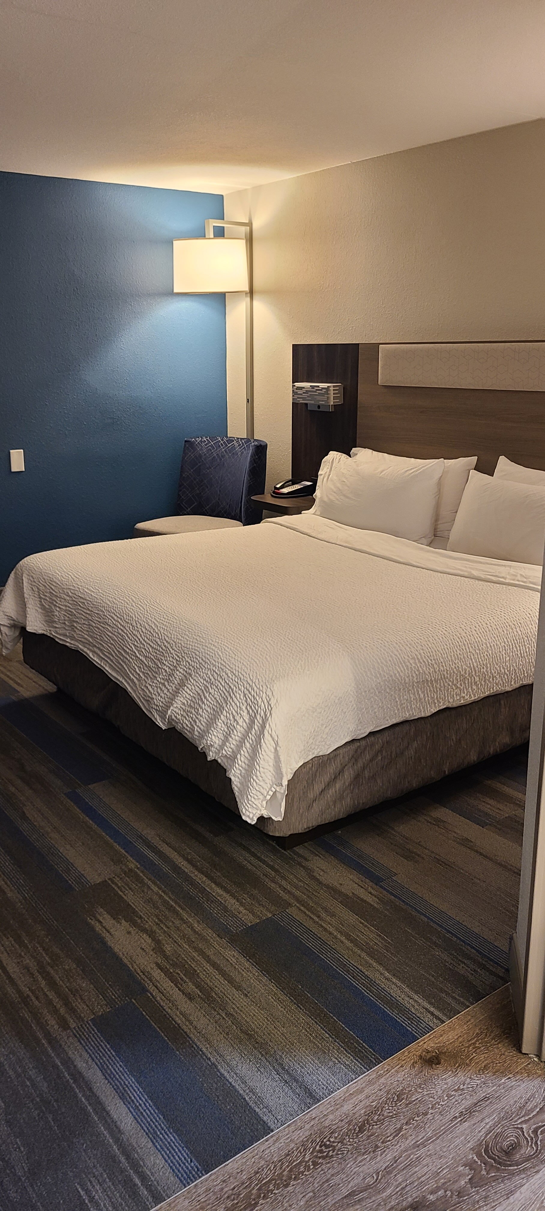 Holiday Inn Express Washington Dc - Bw Parkway By IHG-客卧