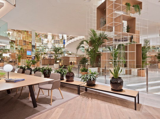 梅利亚雅典娜酒店主图