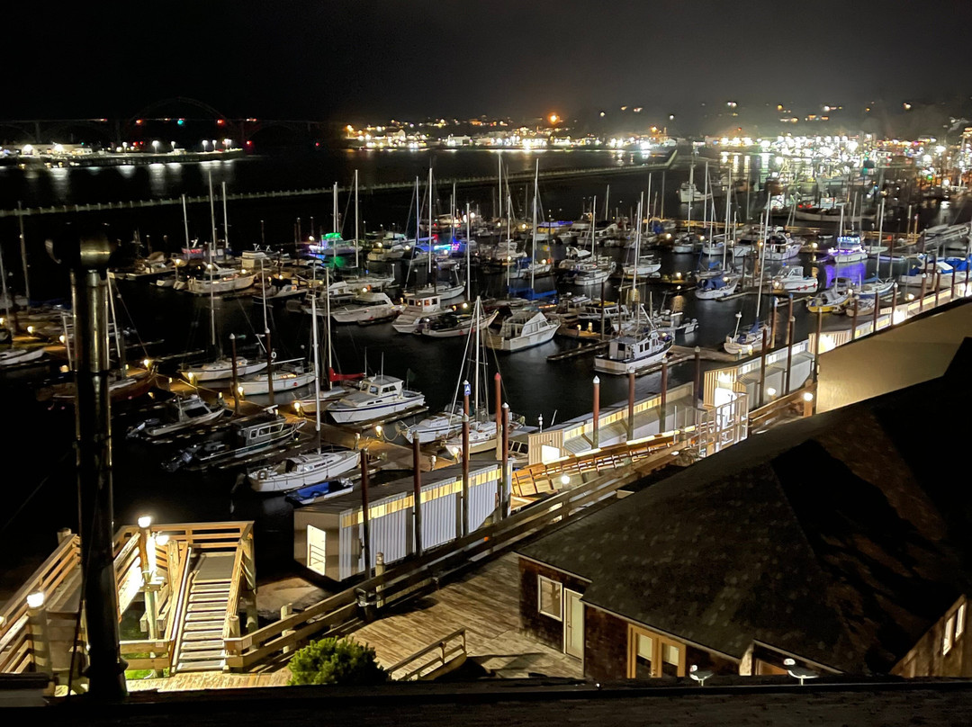 Embarcadero Resort Hotel and Marina主图