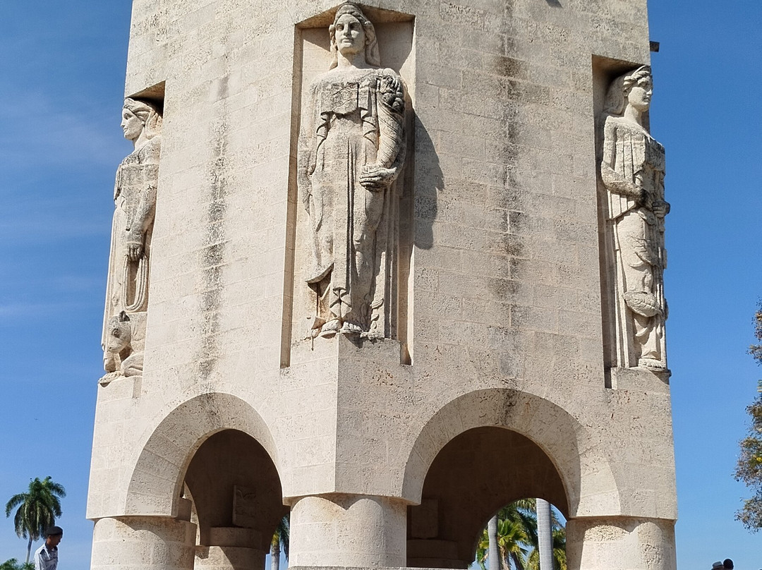 Santa Ifigenia Cemetery景点图片