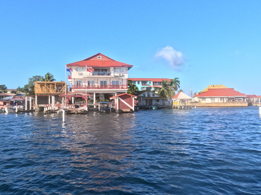 Bocas Dive Center景点图片
