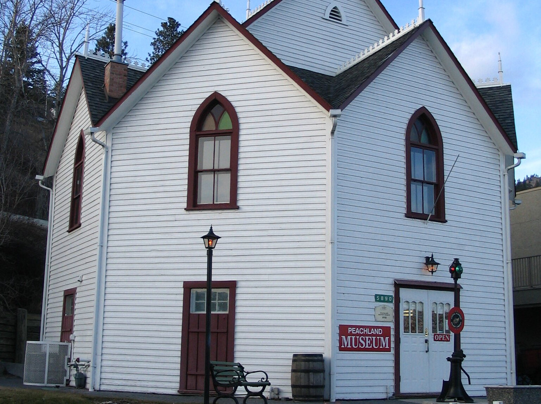 Peachland Visitor Centre景点图片