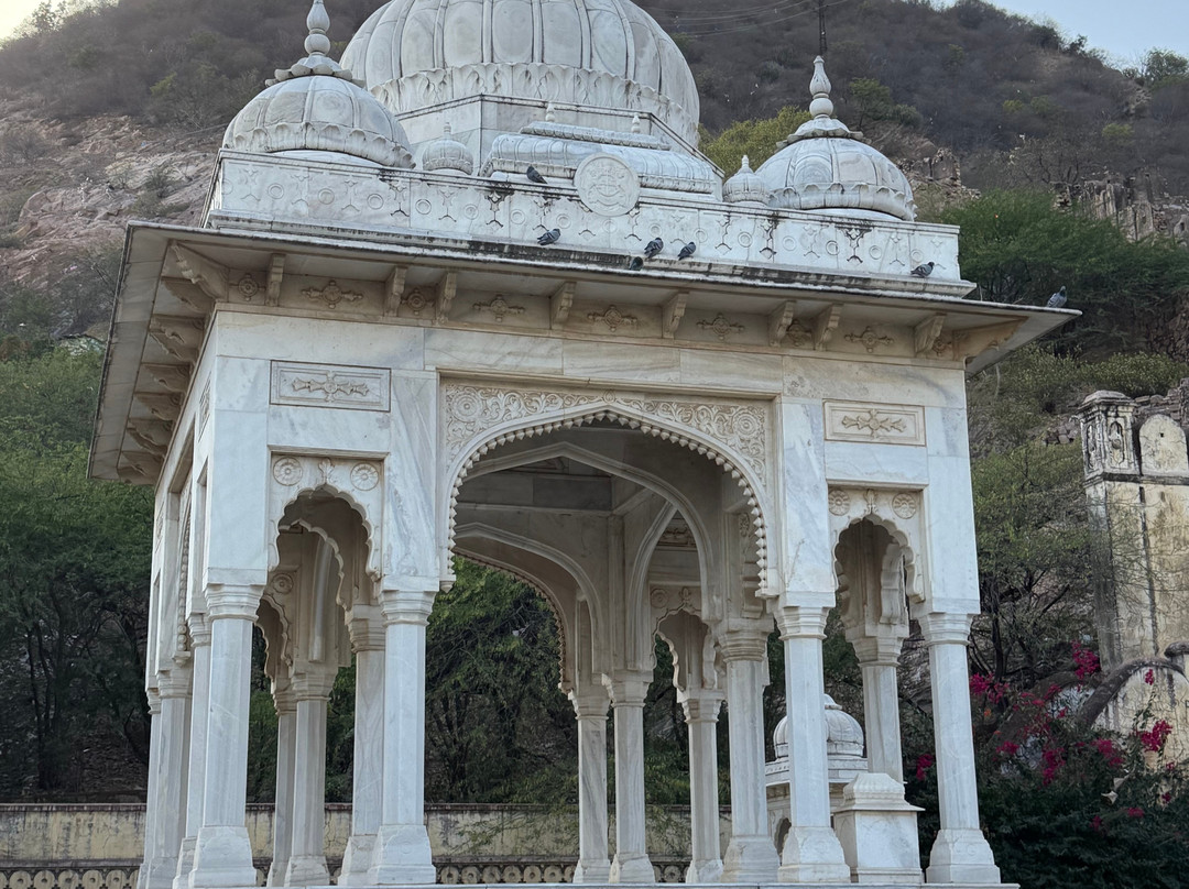 Gaitore Ki Chhatriyan-斋蒲尔必去景点