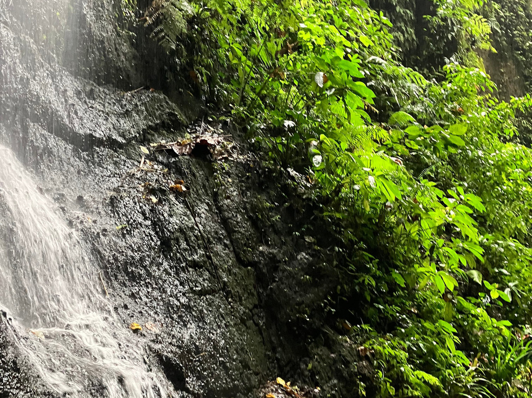 Aan Secret Waterfall-Banjarangkan必去景点