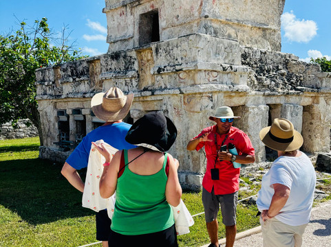 Conciencia Tours & Travel-图伦必去景点