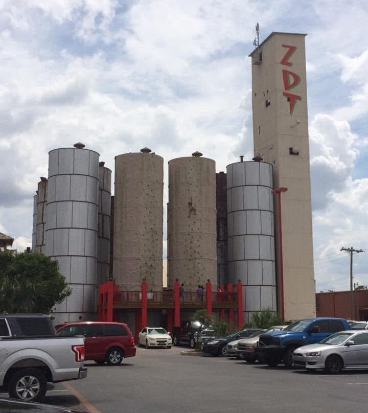 ZDT's Amusement Park-塞金必去景点